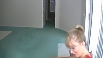 Amateur Mature Lady Enjoys A Creampie Surprise