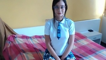 I Unknowingly Capture My Cousin'S Schoolgirl Antics And End Up Giving Her A Blowjob