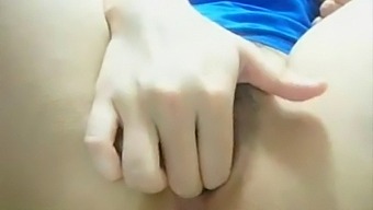 Real Homemade Asian Teen Cucumber Masturbation With Mbty158