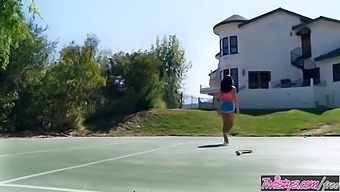 Amateur Handsjob And Fucking With Twisty Babes At Match Point
