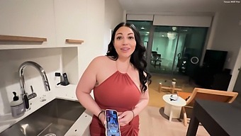 A Hot Girl Has Sex With Her Friend'S Mom, Who Is Crazy In Every Sense